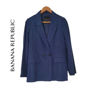 Banana Republic Ladie's Blazer ❤️